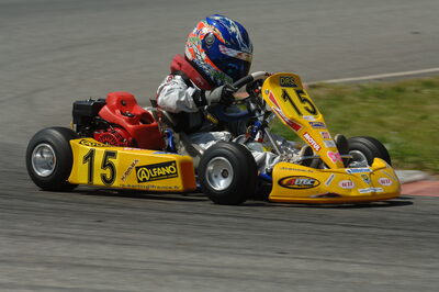 04/05/2008 : 3ème manche du Championnat Régional Midi-Pyrénées à Muret (Photos Patrick Lascombes) 2008 — karting