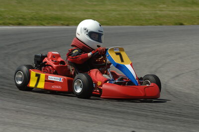04/05/2008 : 3ème manche du Championnat Régional Midi-Pyrénées à Muret (Photos Patrick Lascombes) 2008 — karting