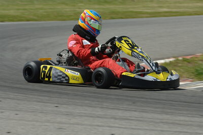 04/05/2008 : 3ème manche du Championnat Régional Midi-Pyrénées à Muret (Photos Patrick Lascombes) 2008 — karting
