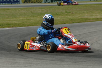 04/05/2008 : 3ème manche du Championnat Régional Midi-Pyrénées à Muret (Photos Patrick Lascombes) 2008 — karting