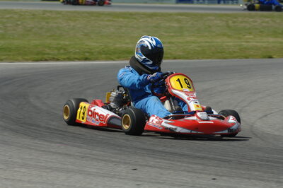 04/05/2008 : 3ème manche du Championnat Régional Midi-Pyrénées à Muret (Photos Patrick Lascombes) 2008 — karting