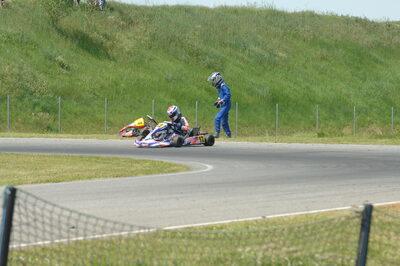 04/05/2008 : 3ème manche du Championnat Régional Midi-Pyrénées à Muret (Photos Patrick Lascombes) 2008 — karting