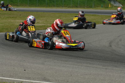 04/05/2008 : 3ème manche du Championnat Régional Midi-Pyrénées à Muret (Photos Patrick Lascombes) 2008 — karting