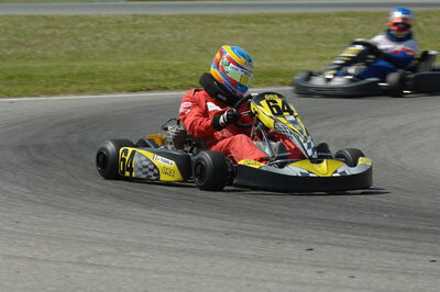 04/05/2008 : 3ème manche du Championnat Régional Midi-Pyrénées à Muret (Photos Patrick Lascombes) 2008 — karting