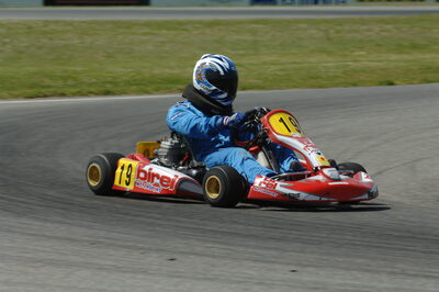 04/05/2008 : 3ème manche du Championnat Régional Midi-Pyrénées à Muret (Photos Patrick Lascombes) 2008 — karting