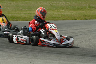 04/05/2008 : 3ème manche du Championnat Régional Midi-Pyrénées à Muret (Photos Patrick Lascombes) 2008 — karting