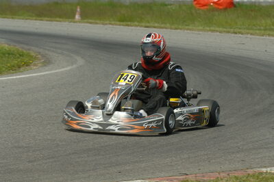 04/05/2008 : 3ème manche du Championnat Régional Midi-Pyrénées à Muret (Photos Patrick Lascombes) 2008 — karting