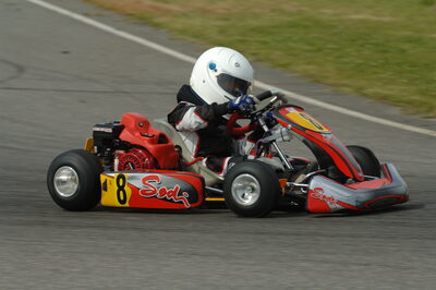 04/05/2008 : 3ème manche du Championnat Régional Midi-Pyrénées à Muret (Photos Patrick Lascombes) 2008 — karting