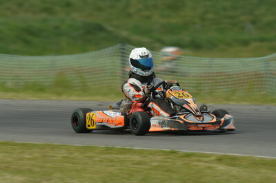 04/05/2008 : 3ème manche du Championnat Régional Midi-Pyrénées à Muret (Photos Patrick Lascombes) 2008 — karting