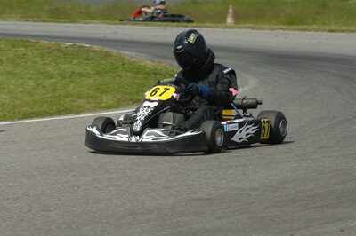 04/05/2008 : 3ème manche du Championnat Régional Midi-Pyrénées à Muret (Photos Patrick Lascombes) 2008 — karting