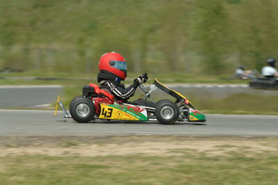 04/05/2008 : 3ème manche du Championnat Régional Midi-Pyrénées à Muret (Photos Patrick Lascombes) 2008 — karting