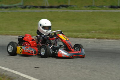 04/05/2008 : 3ème manche du Championnat Régional Midi-Pyrénées à Muret (Photos Patrick Lascombes) 2008 — karting