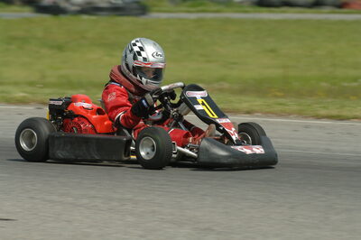 04/05/2008 : 3ème manche du Championnat Régional Midi-Pyrénées à Muret (Photos Patrick Lascombes) 2008 — karting