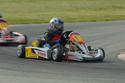 04/05/2008 : 3ème manche du Championnat Régional Midi-Pyrénées à Muret (Photos Patrick Lascombes) 2008 — karting