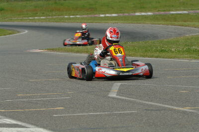 04/05/2008 : 3ème manche du Championnat Régional Midi-Pyrénées à Muret (Photos Patrick Lascombes) 2008 — karting