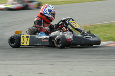 04/05/2008 : 3ème manche du Championnat Régional Midi-Pyrénées à Muret (Photos Patrick Lascombes) 2008 — karting