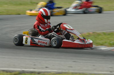 04/05/2008 : 3ème manche du Championnat Régional Midi-Pyrénées à Muret (Photos Patrick Lascombes) 2008 — karting