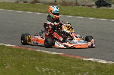 04/05/2008 : 3ème manche du Championnat Régional Midi-Pyrénées à Muret (Photos Patrick Lascombes) 2008 — karting