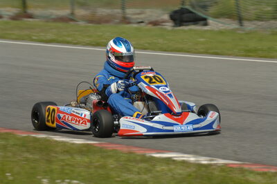 04/05/2008 : 3ème manche du Championnat Régional Midi-Pyrénées à Muret (Photos Patrick Lascombes) 2008 — karting