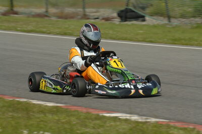 04/05/2008 : 3ème manche du Championnat Régional Midi-Pyrénées à Muret (Photos Patrick Lascombes) 2008 — karting