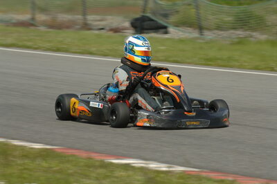04/05/2008 : 3ème manche du Championnat Régional Midi-Pyrénées à Muret (Photos Patrick Lascombes) 2008 — karting