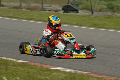 04/05/2008 : 3ème manche du Championnat Régional Midi-Pyrénées à Muret (Photos Patrick Lascombes) 2008 — karting