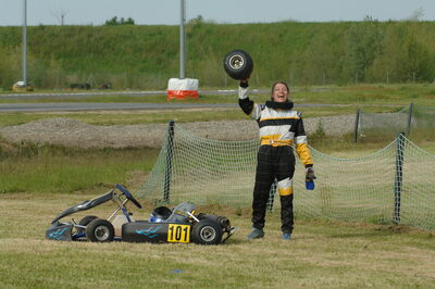 04/05/2008 : 3ème manche du Championnat Régional Midi-Pyrénées à Muret (Photos Patrick Lascombes) 2008 — karting