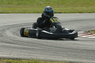 04/05/2008 : 3ème manche du Championnat Régional Midi-Pyrénées à Muret (Photos Patrick Lascombes) 2008 — karting