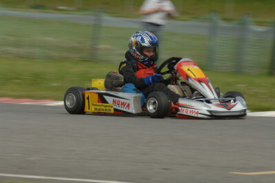 04/05/2008 : 3ème manche du Championnat Régional Midi-Pyrénées à Muret (Photos Patrick Lascombes) 2008 — karting