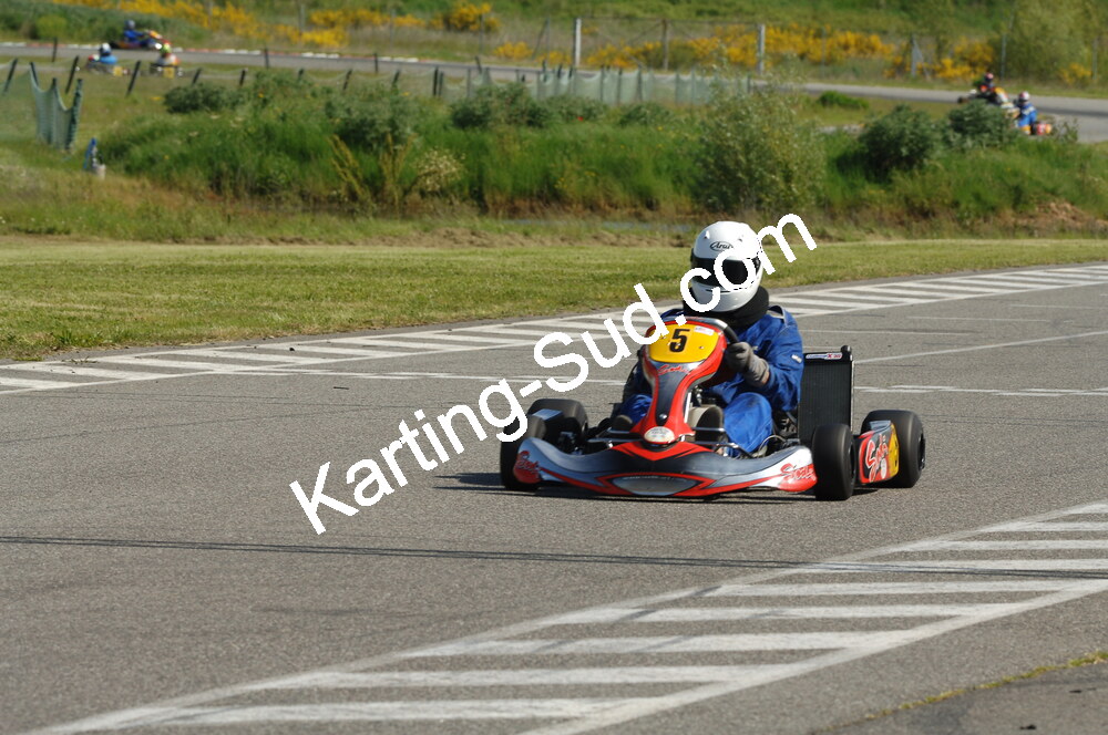 04/05/2008 : 3ème manche du Championnat Régional Midi-Pyrénées à Muret (Photos Patrick Lascombes) 2008 — karting