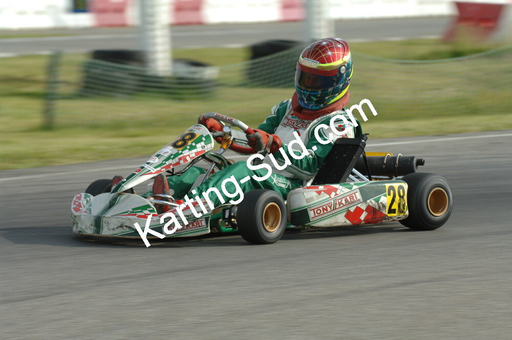 04/05/2008 : 3ème manche du Championnat Régional Midi-Pyrénées à Muret (Photos Patrick Lascombes) 2008 — karting