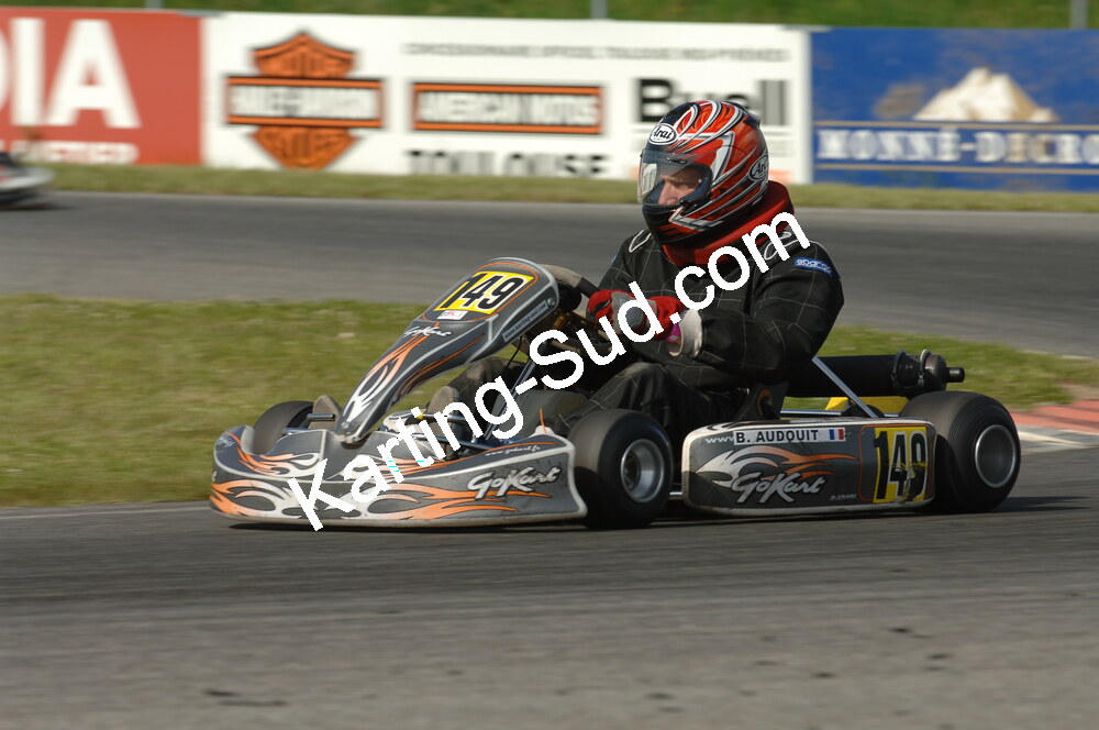 04/05/2008 : 3ème manche du Championnat Régional Midi-Pyrénées à Muret (Photos Patrick Lascombes) 2008 — karting