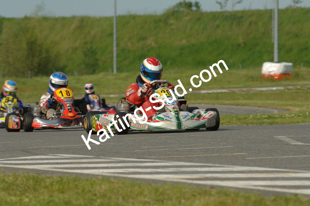 04/05/2008 : 3ème manche du Championnat Régional Midi-Pyrénées à Muret (Photos Patrick Lascombes) 2008 — karting