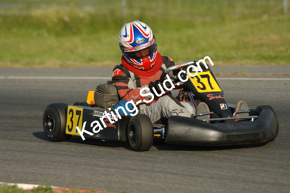 04/05/2008 : 3ème manche du Championnat Régional Midi-Pyrénées à Muret (Photos Patrick Lascombes) 2008 — karting