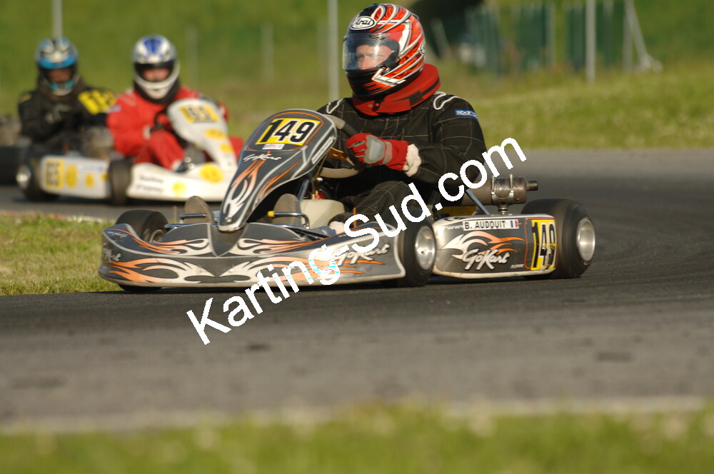 04/05/2008 : 3ème manche du Championnat Régional Midi-Pyrénées à Muret (Photos Patrick Lascombes) 2008 — karting