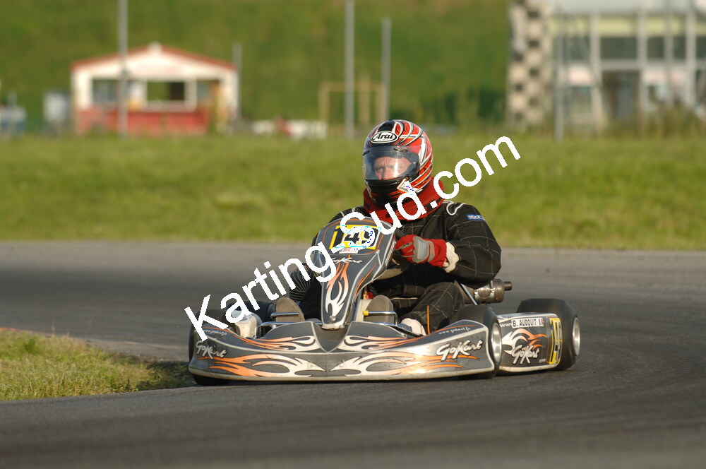 04/05/2008 : 3ème manche du Championnat Régional Midi-Pyrénées à Muret (Photos Patrick Lascombes) 2008 — karting