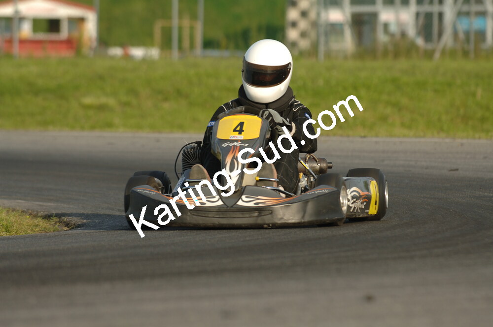 04/05/2008 : 3ème manche du Championnat Régional Midi-Pyrénées à Muret (Photos Patrick Lascombes) 2008 — karting
