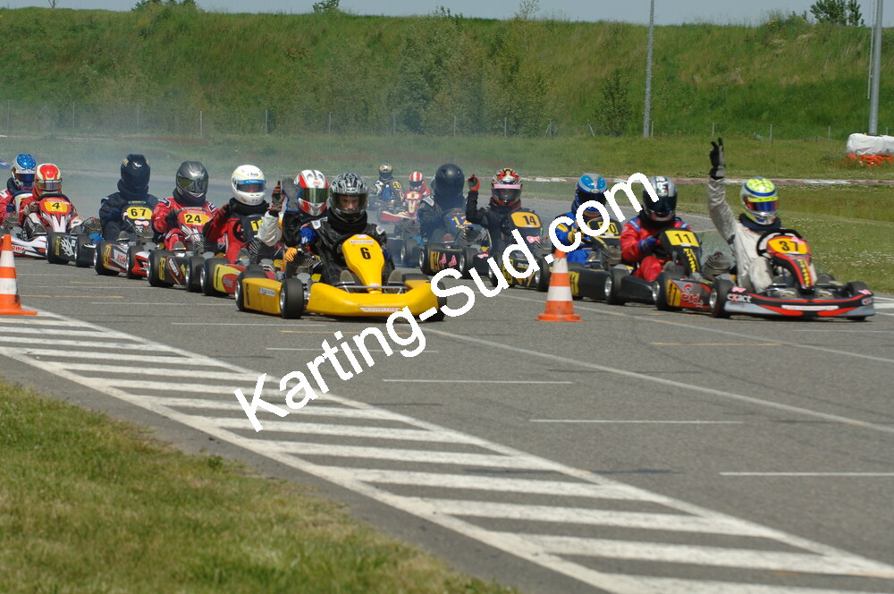 04/05/2008 : 3ème manche du Championnat Régional Midi-Pyrénées à Muret (Photos Patrick Lascombes) 2008 — karting