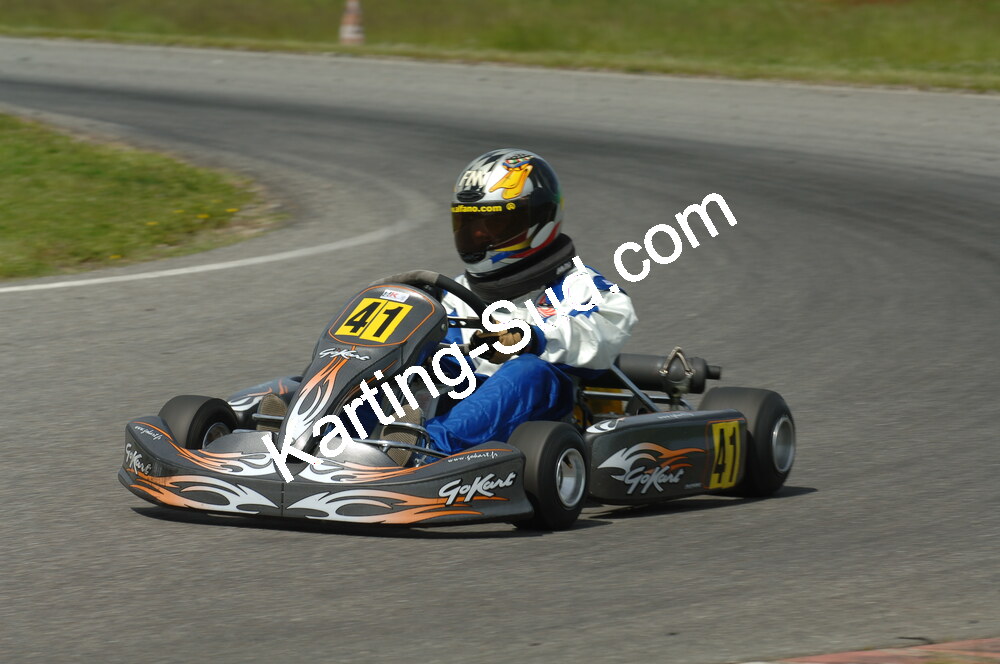 04/05/2008 : 3ème manche du Championnat Régional Midi-Pyrénées à Muret (Photos Patrick Lascombes) 2008 — karting