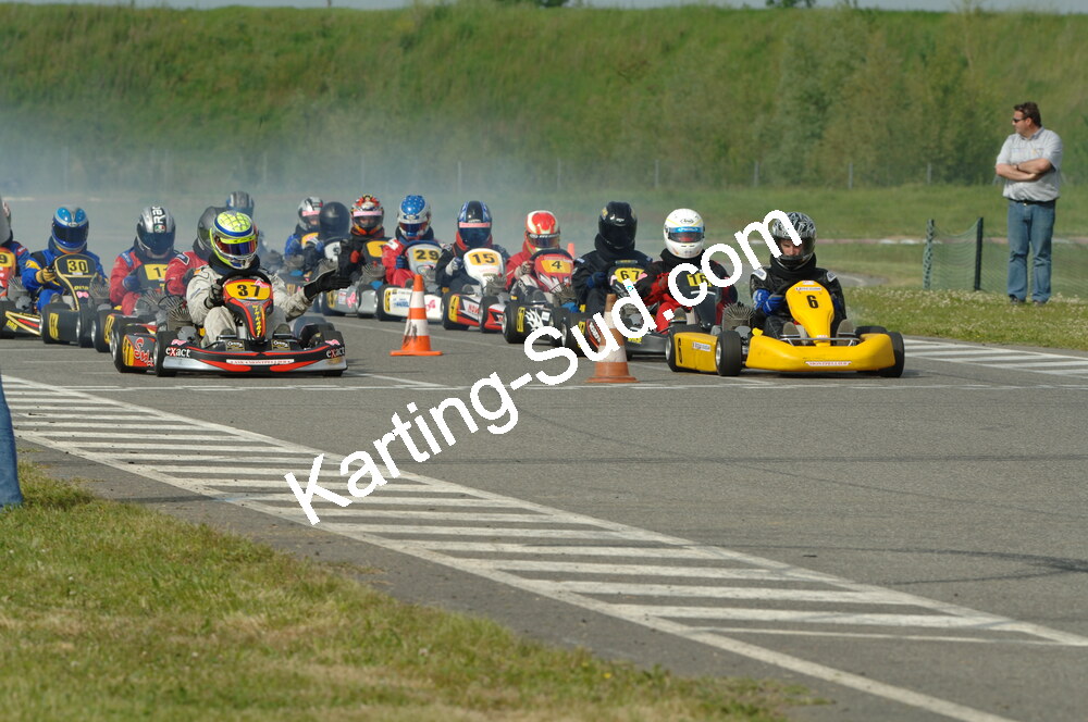 04/05/2008 : 3ème manche du Championnat Régional Midi-Pyrénées à Muret (Photos Patrick Lascombes) 2008 — karting