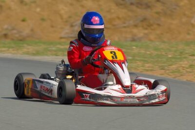 Fanny DOBRENEL — 11/05/2008 : 3ème manche du Championnat Régional Aquitain à Layrac (Photos Patrick Lascombes) 2008 — karting
