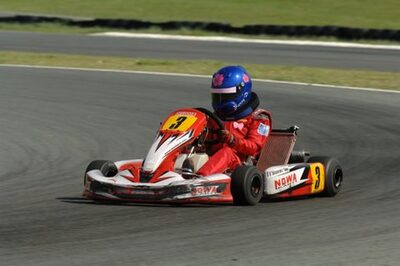 Fanny DOBRENEL — 11/05/2008 : 3ème manche du Championnat Régional Aquitain à Layrac (Photos Patrick Lascombes) 2008 — karting