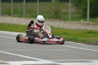 18/05/2008 : 1ère manche du Trophée des Circuits à Lavelanet (Photos Patrick Lascombes) 2008 — karting