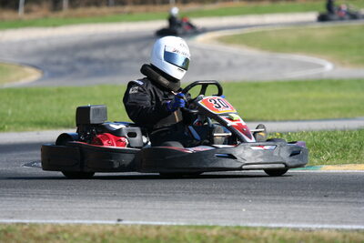 28/09/2008 : Endurance Loisir 4H à Lavelanet (photos Stéphane Agnus) 2008 — karting