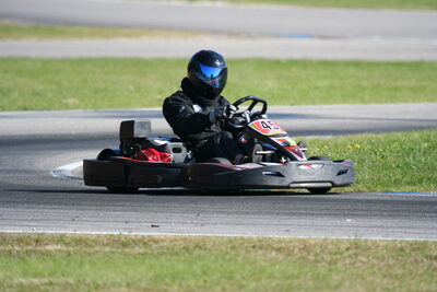 28/09/2008 : Endurance Loisir 4H à Lavelanet (photos Stéphane Agnus) 2008 — karting