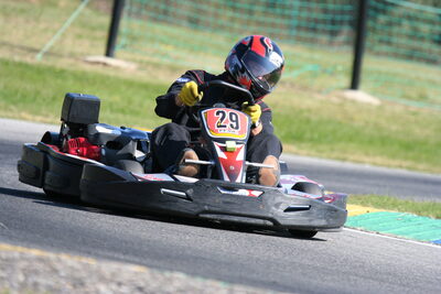 28/09/2008 : Endurance Loisir 4H à Lavelanet (photos Stéphane Agnus) 2008 — karting