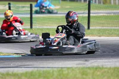 28/09/2008 : Endurance Loisir 4H à Lavelanet (photos Stéphane Agnus) 2008 — karting