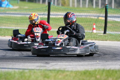 28/09/2008 : Endurance Loisir 4H à Lavelanet (photos Stéphane Agnus) 2008 — karting
