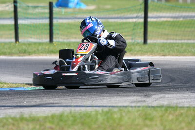 28/09/2008 : Endurance Loisir 4H à Lavelanet (photos Stéphane Agnus) 2008 — karting