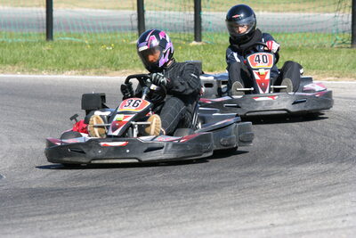 28/09/2008 : Endurance Loisir 4H à Lavelanet (photos Stéphane Agnus) 2008 — karting
